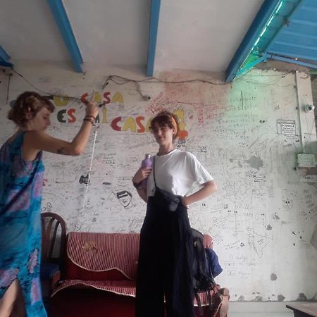 Superinn Home Stay& Guest House Агра Екстер'єр фото