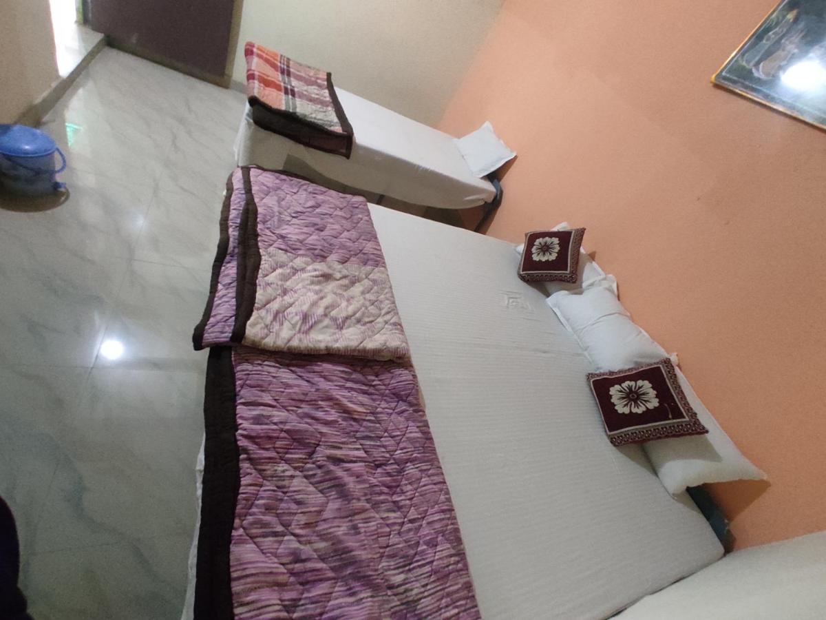 Superinn Home Stay& Guest House Агра Екстер'єр фото