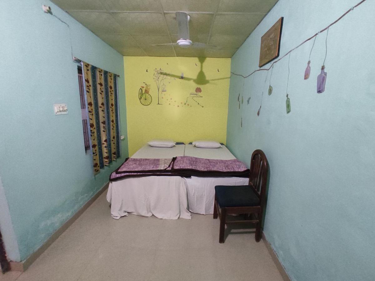 Superinn Home Stay& Guest House Агра Екстер'єр фото