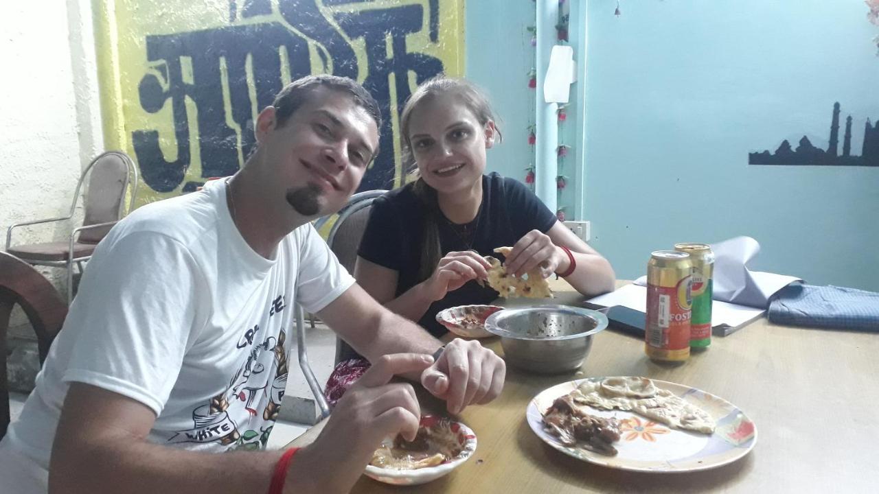 Superinn Home Stay& Guest House Агра Екстер'єр фото